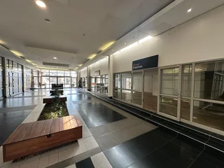 UPPER EAST SIDE | RETAIL SPACE TO RENT | SALT RIVER | 100m²