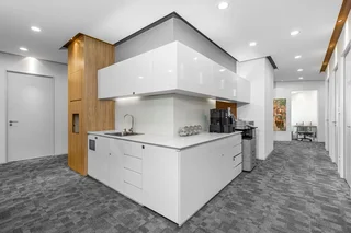 Fully serviced private office space for you and your team in Regus Rivonia Road Sunninghill