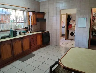 9 Bedroom Income Generator