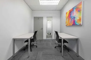 Private office space tailored to your business’ unique needs in Regus Harbour View.
