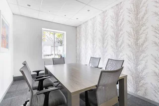 Move into ready-to-use open plan office space for 15 persons in Regus Illovo, Fricker Road.