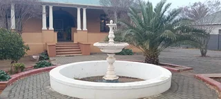 BEAUTIFUL  CULTURE FULL WOODEN FLOOR  HOUSE.REAR OPPERTUNITY.