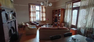 BEAUTIFUL  CULTURE FULL WOODEN FLOOR  HOUSE.REAR OPPERTUNITY.