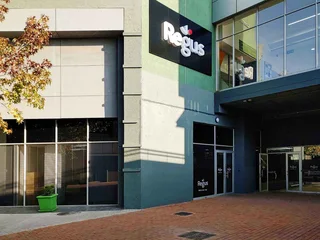 Private office space tailored to your business’ unique needs in Regus Centurion Mall.