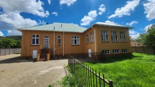 Epitome of Grace and Grandeur