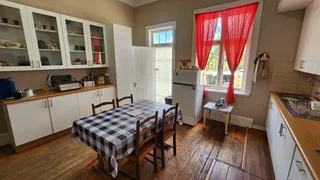 Epitome of Grace and Grandeur