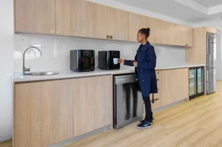 Book open plan office space for businesses of all sizes in Spaces Sunclare.