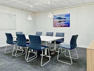 Private office space for 10 persons in Regus 97 York Street