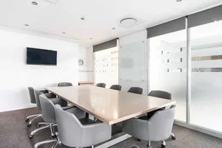 Private office space tailored to your business’ unique needs in Regus Brooklyn Bridge.