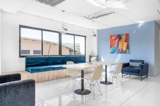 All-inclusive access to professional office space 15 persons in Regus Bird Sanctuary