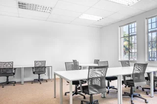 All-inclusive access to professional office space for 4 persons in Regus Foundershill.