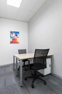Private office space for 1 person in Regus Dainfern, Maroun Square
