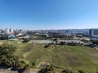 For Sale 2 Bedrooms North Beach