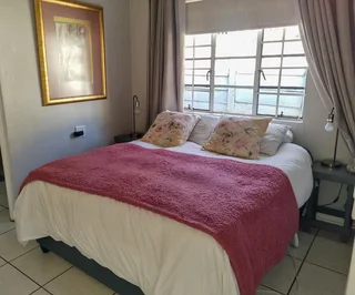 Spacious 6-BR Home: Ideal for Hosting &amp; Income!