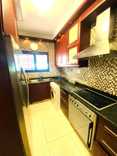 WINDERMERE HOME 3 BEDROOM 2 BATHROOM 2 PARKINGS WITH GARDEN