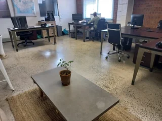 Prime Warehouse with offices available for Rent in Riverhorse Valley.