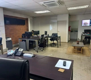 Prime Warehouse with offices available for Rent in Riverhorse Valley.