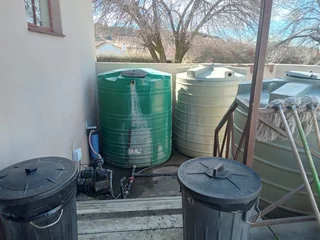 Extensive Multi-Unit Property with Full Facilities – Ideal for Investment or Specialized Use