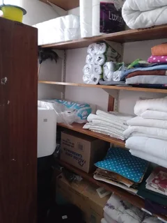 Extensive Multi-Unit Property with Full Facilities – Ideal for Investment or Specialized Use