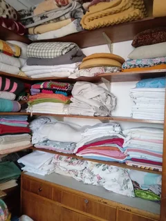 Extensive Multi-Unit Property with Full Facilities – Ideal for Investment or Specialized Use