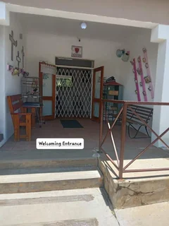 Extensive Multi-Unit Property with Full Facilities – Ideal for Investment or Specialized Use