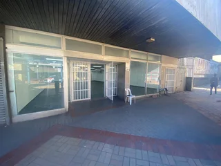 561m² High-Exposure Retail Space Available in Pinetown