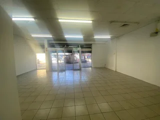 280m² Ground Floor Retail Space To Let in Prime Pinetown Location
