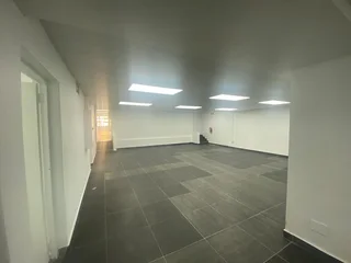 561m² High-Exposure Retail Space Available in Pinetown