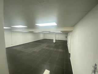 561m² High-Exposure Retail Space Available in Pinetown