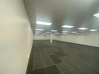 561m² High-Exposure Retail Space Available in Pinetown