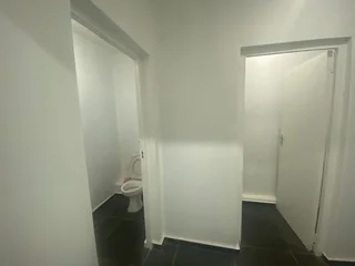 561m² High-Exposure Retail Space Available in Pinetown