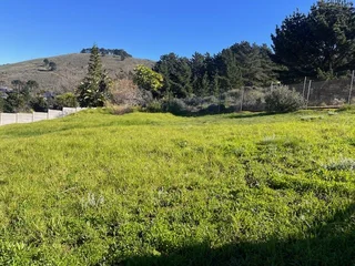 An Extensive Property with Stunning Mountain Views