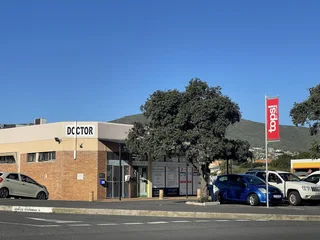 UNIQUE, SECURE &amp; LOW MAINTENANCE HOME