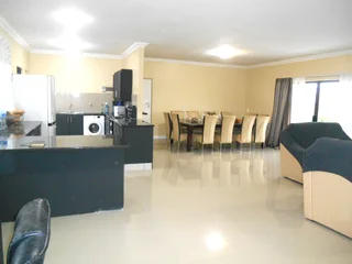 HOUSE IN A SECURE COMPLEX