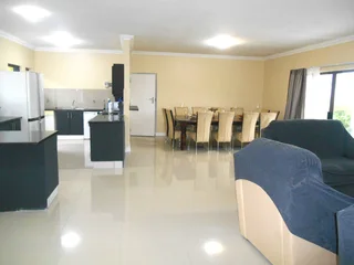 HOUSE IN A SECURE COMPLEX