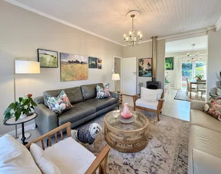 Hazelwood Heartbeat | Warmth, Soul &amp; Style in Menlo Park