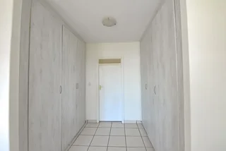 Three bedroom apartment with breathtaking Sea views and direct access to the beach -Umhlanga Rocks