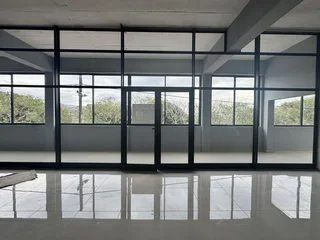 Prime First-Floor Retail Space in Avoca