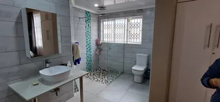 3 BEDROOM HOUSE IN GLENWOOD