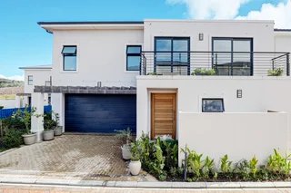 Easy, secure living in boutique estate environment