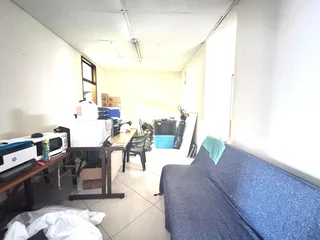 Well Located Commercial Unit To Let In Tongaat