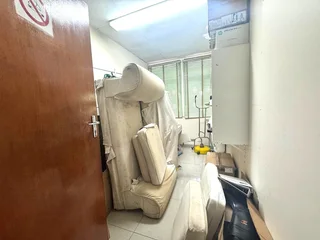 Well Located Commercial Unit To Let In Tongaat