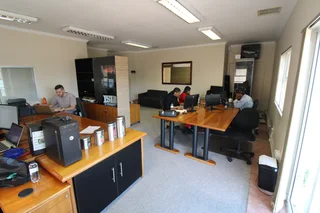 OFFICE FOR SALE - MT EDGECOMBE KINGFISHER OFFICE PARK