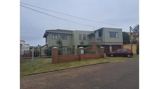 Double story plus granny flat just off Marine Drive