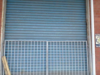 Spacious Warehouse in Briardene