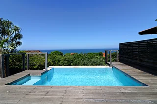 5 Bedroom Zimbali House on the Beach Road