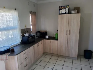 **Good investment with this, Charming  Apartment Building in Central East London**