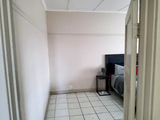 **Good investment with this, Charming  Apartment Building in Central East London**