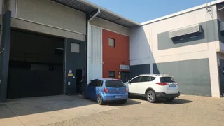 Mini Warehouse Available to Let In Cornubia