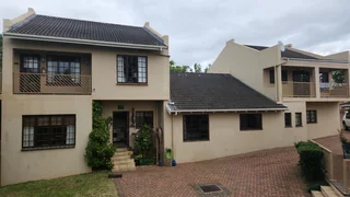 Exceptional  Bed &amp; Breakfast with Owner’s Residence For Sale – Durban North.